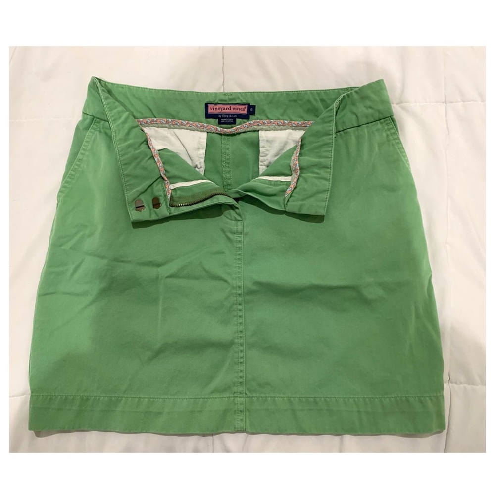 Green Vineyard Vines Women’s Skirt Size 6
